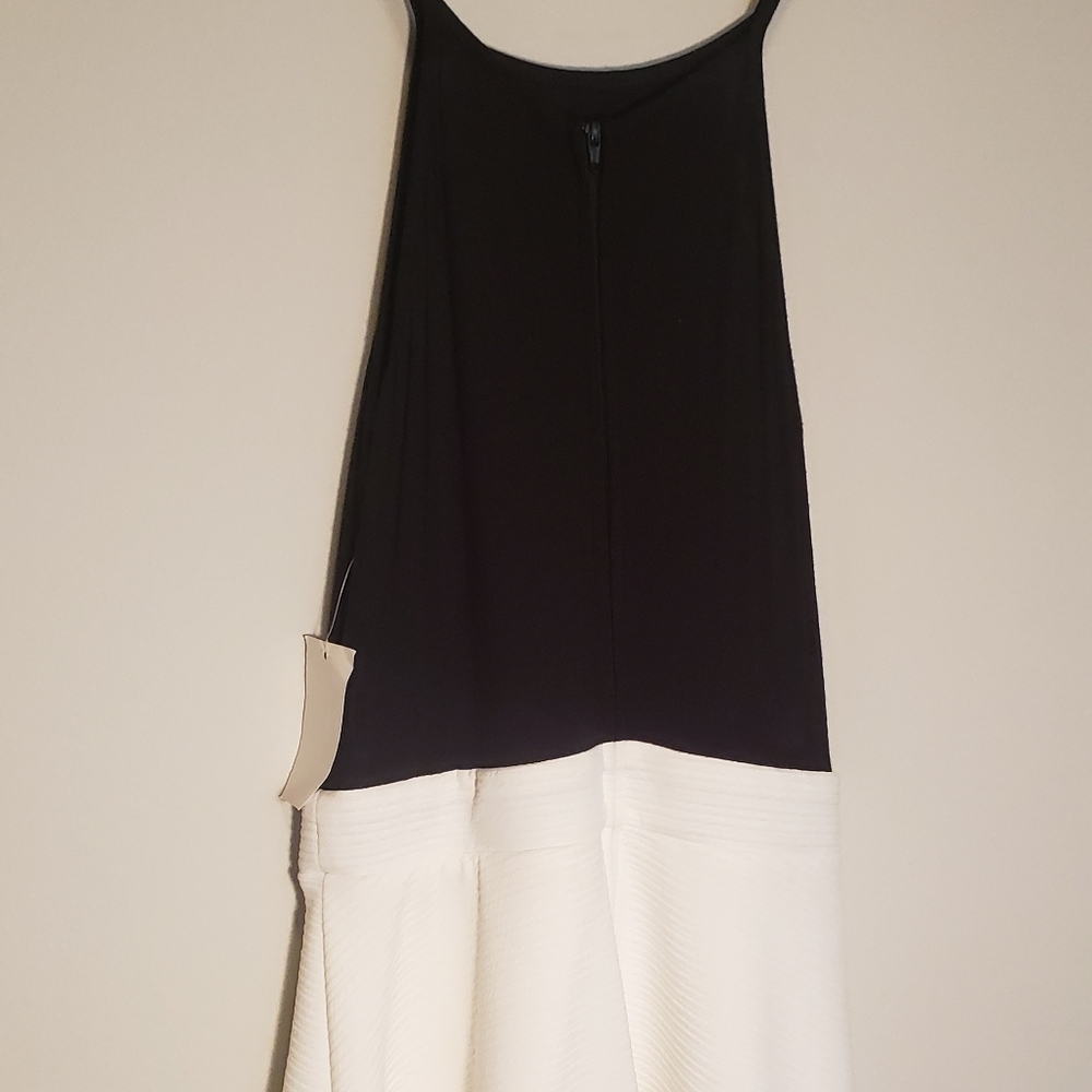 NWT Black and white dress by B. DARLIN size 3/4